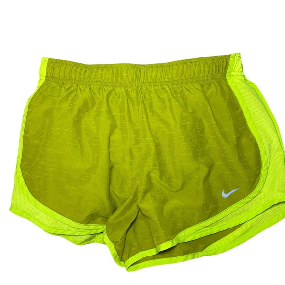 Nike Pants - Women's Nike Dry Fit Athletic Shorts Size M